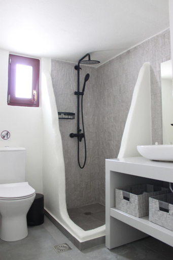 Bathroom 5, OUTOPOIA, South Aegean