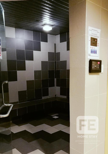 Netflix Wifi Trefoil Homestay Setia Alam SACC Homestay FE, Shah Alam