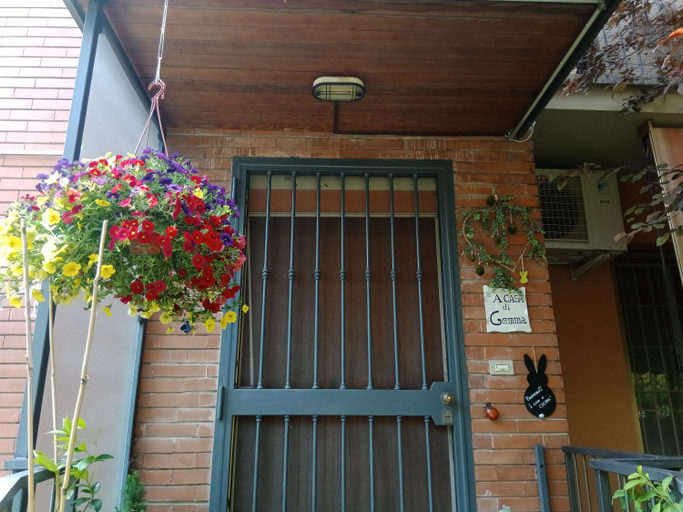 Others 3, A CASA DI GEMMA, Bologna