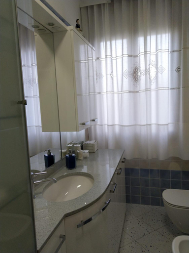 Bathroom 5, Affittacamere da Alina, Bologna