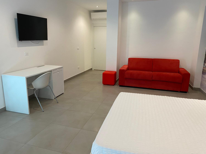 Bedroom 2, Torre del mare Rooms, Savona