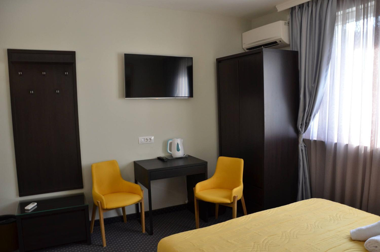 Others 5, Ars Square Apartments