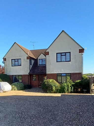 Others 2, Barn Farm Guest House, Essex