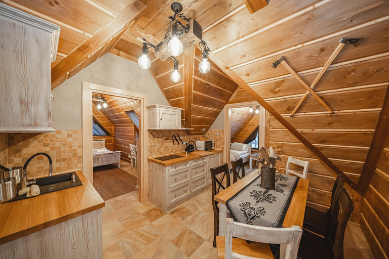 Kitchen 4, TatrApart, Tatra