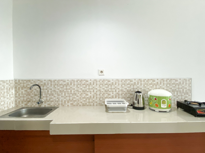 Others 3, Cozy and Enjoy Living Studio Enviro Apartment By Travelio, Cikarang