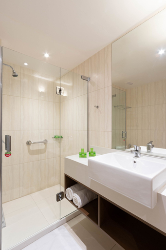 Bathroom 3, ibis Styles Curitiba Aeroporto, São José dos Pinhais