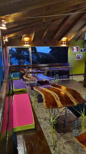Food & Drinks 3, Almost Paradise Cottage Retreats