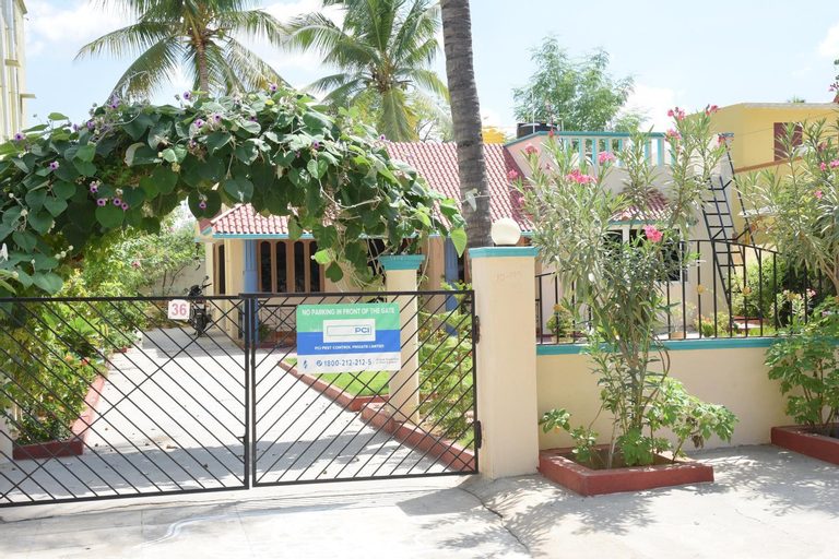 BRUNDHA HOMESTAY Villa with Garden, Chittoor
