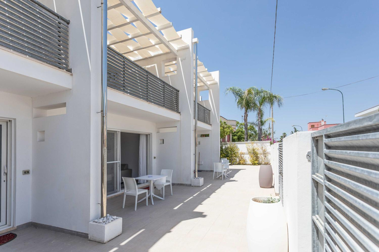 Others 2, Blu Marine Residence, Lecce