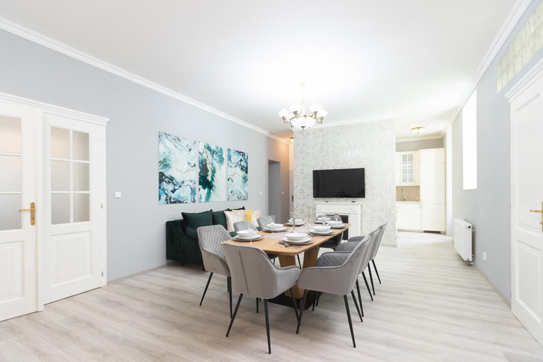 Others 3, Luxury Central 150m2 Apartment on Wencelas Square with Private Garage, Praha 1