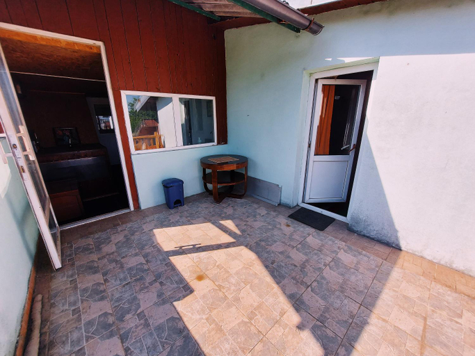 Others 4, Ranch American, Targoviste