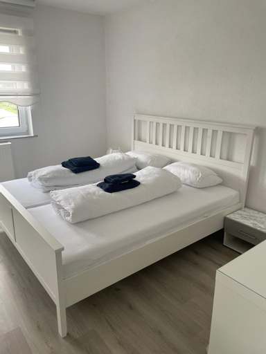 Bedroom 1, Ferien - Wohnung In Kassel Waldau Zentral, Kassel