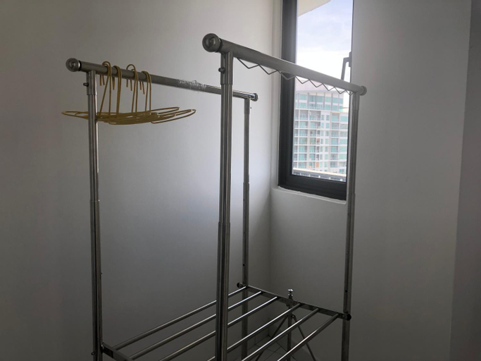 Bedroom 3, Seaview Water Purify Cozy Comfortable for Short & Long Stay in The Landmark by Katana, Penang Island