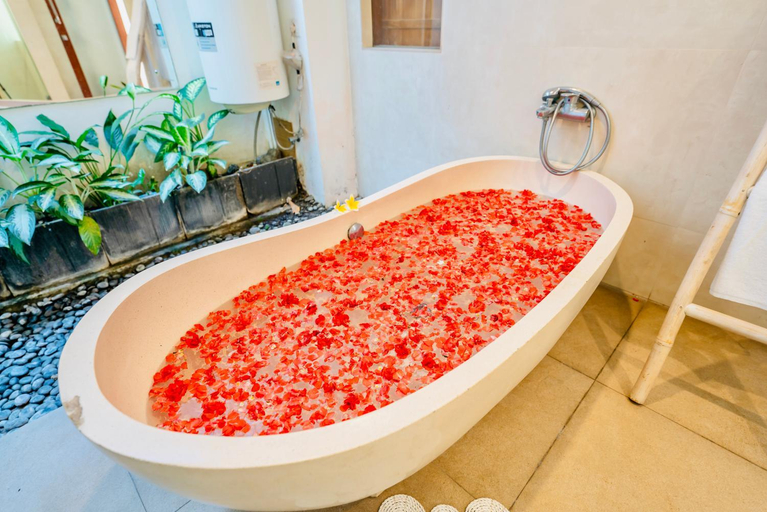 Bathroom 2, Villa Olli, Badung
