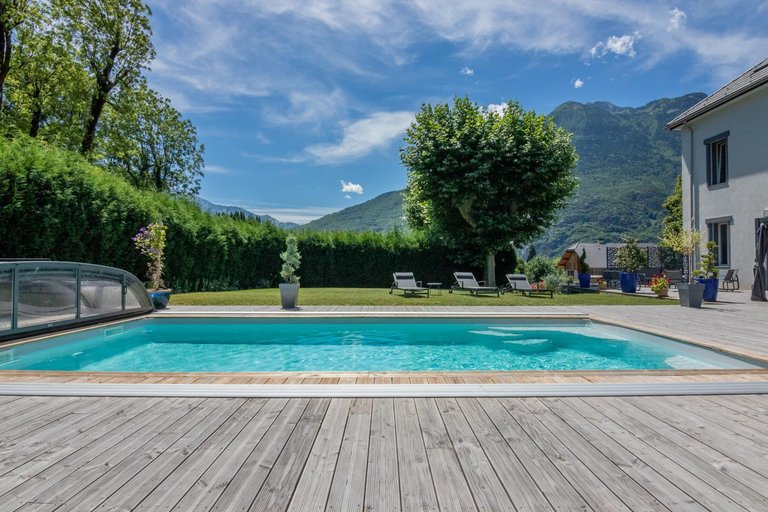 Others 3, le clos grillet, Savoie