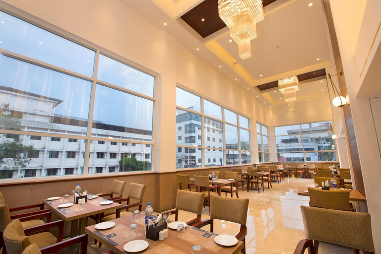 Food & Drinks 5, Hotel North Seven, Ernakulam