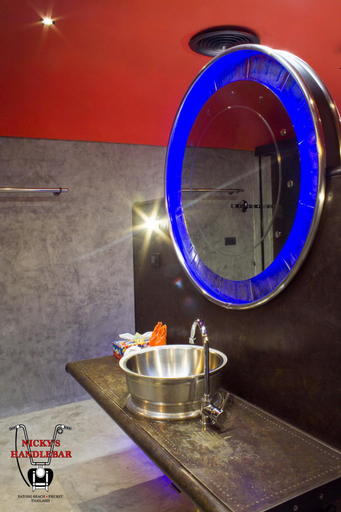 Bathroom, Nicky's Handlebar Hotel, Phuket Island