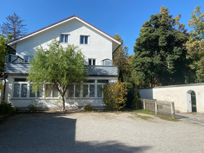 Exterior & Views, Ferienwohnung Am Franziskanergarten, Bad Tölz-Wolfratshausen