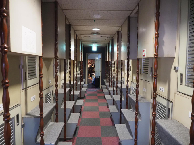 Others 5, Capsule Hotel Block Room, Kita