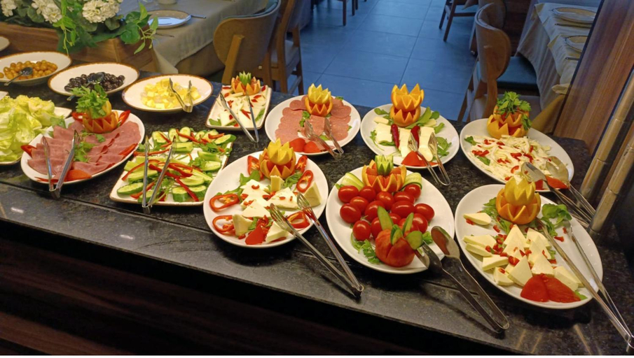 Food & Drinks 5, The Kailyn Hotels&Suites Atasehir, Maltepe
