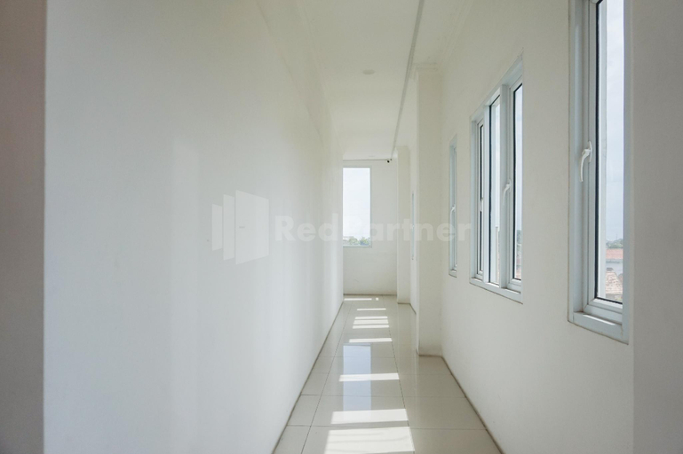 Others 4, Sakura Kos RedPartner, Palembang