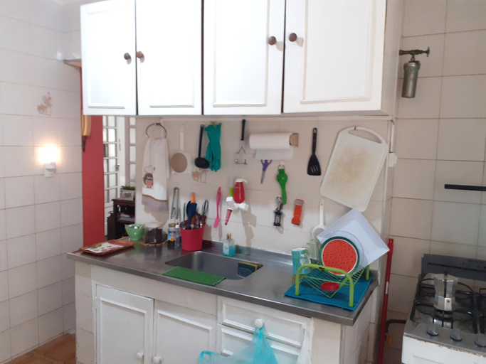 Kitchen 2, Lindo quarto na Praia de Botafogo, Rio de Janeiro