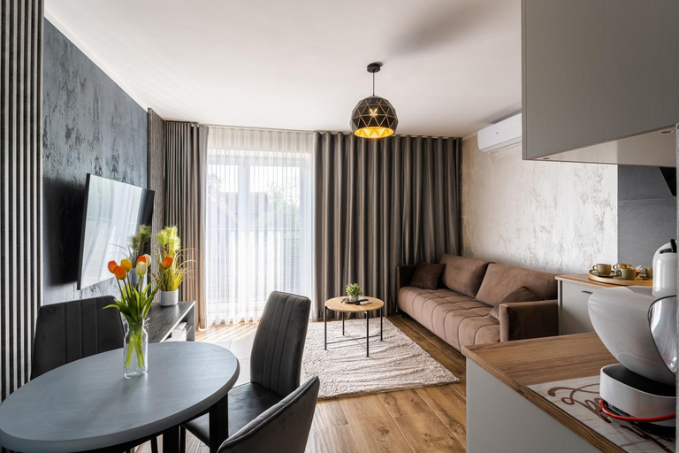 Others 5, Villa Sol, Bieruń-Lędziny