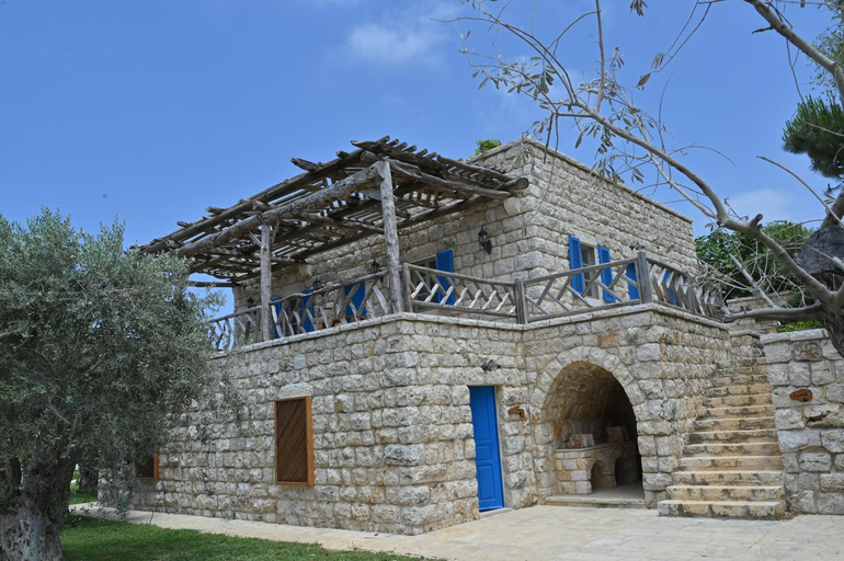 Others 2, Domaine des Oliviers, Batroun