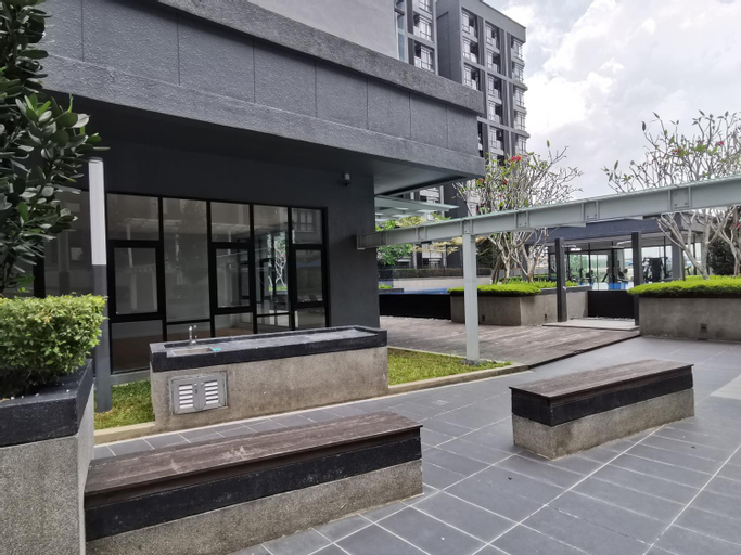 HIJAU Geniehome 2BR 99mbps WIFI UtropolisShah Alam, Shah Alam