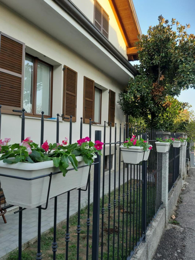 Others 3, Il giardino di Pietro, Monza and Brianza