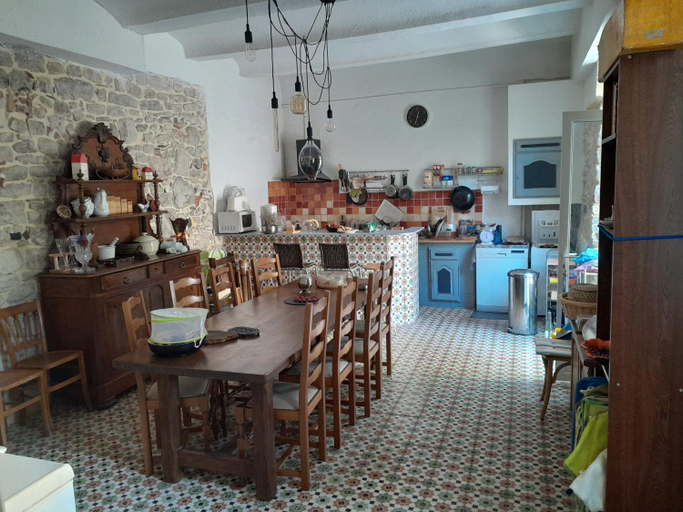 Food & Drinks 3, LE PRIEURE, Gard