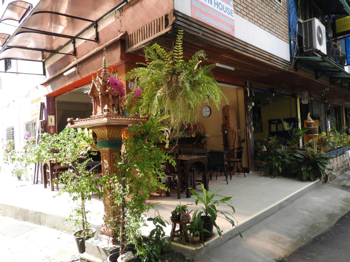 P'LYN HOUSE, Muang Chiang Mai