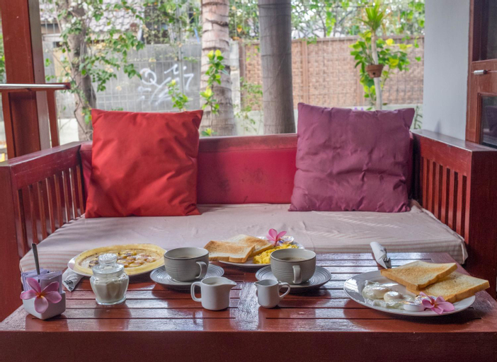 Food & Drinks 5, Aaliku Bungalows, Lombok