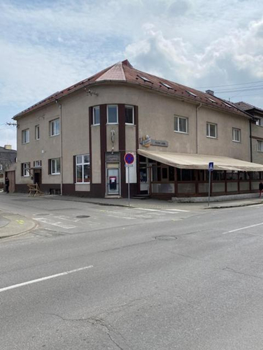 Others 2, Laguna ubytovanie, Trenčín