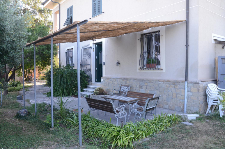 Others 3, Calicantus bed and breakfast, Savona