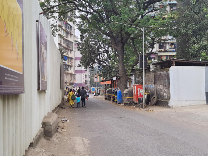 Others 5, OSI Apartments BKC Kurla West, Mumbai Suburban
