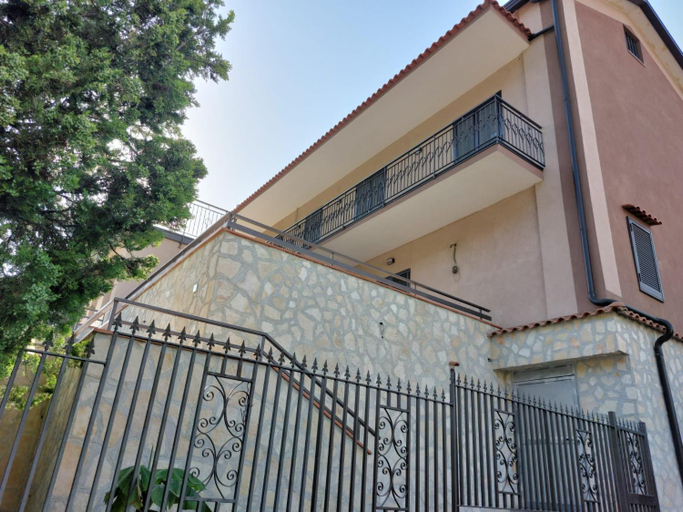 Others 3, B&B L'agrumeto, Salerno