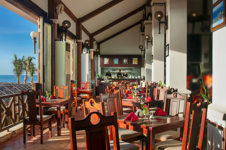 Food & Drinks 4, Sea Lion Beach Resort & Spa Mui Ne, Phan Thiết