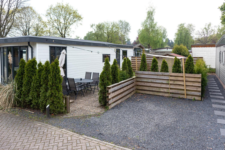 Bosrijk Chalet - hottub - Veluwe Putten, Putten