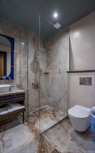 Bathroom 3, Giuaani Winery, Sagarejo