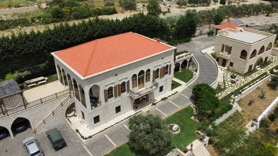 Others 3, Domaine des Oliviers, Batroun