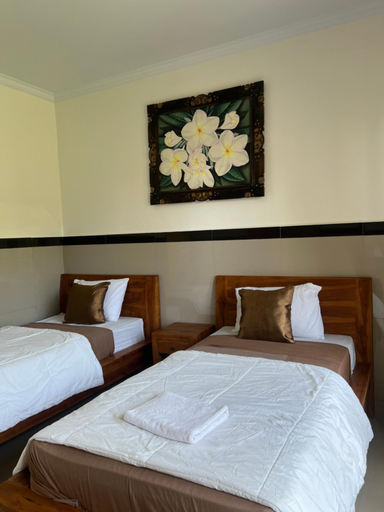 Others 4, Kailash Inn, Karangasem