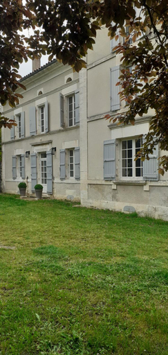Exterior view 4, Maison blanche, Dordogne