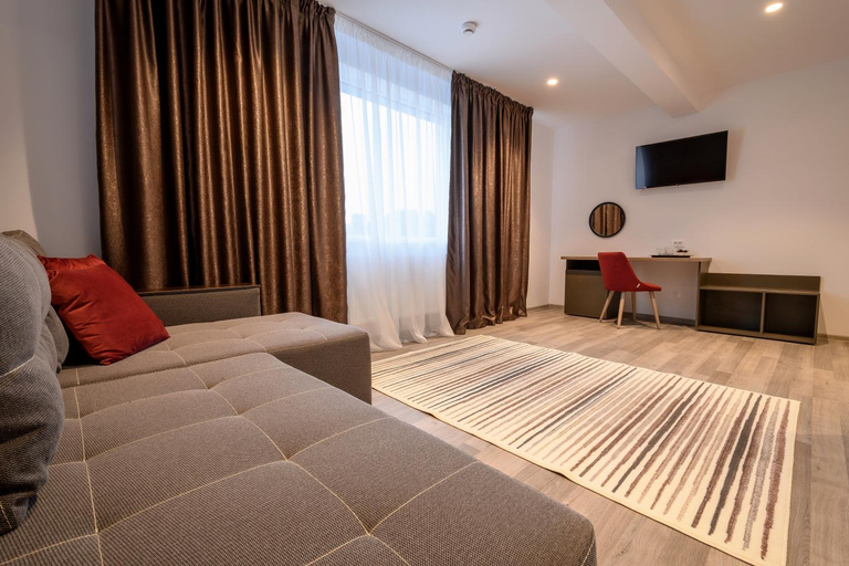 Others 3, VMD Residence, Brasov