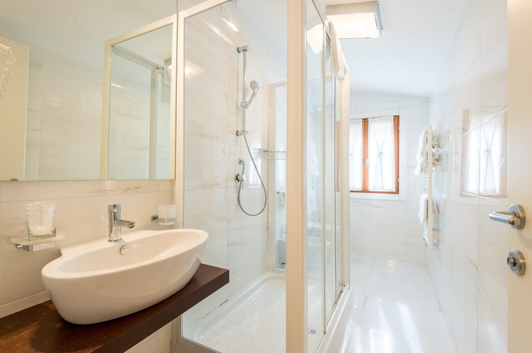 Bathroom 5, Al Bailo Di Venezia, Venezia