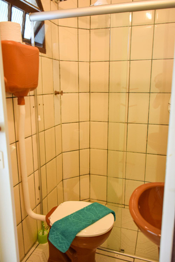 Bathroom 2, Casa da Mineira Hospedaria, Lençóis