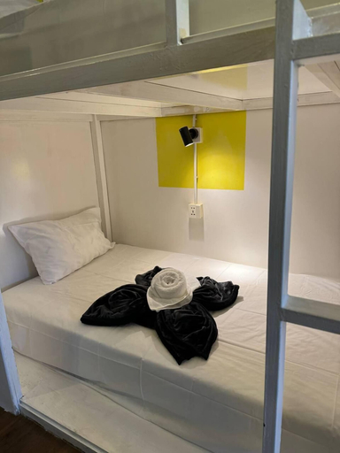 Bedroom 2, The Hive Hotel, Siem Reap