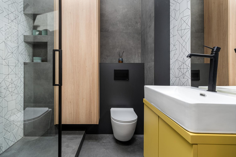 Bathroom 2, Smart Apartments - Old Town & Main Train Station - by Upstairs, Kraków City