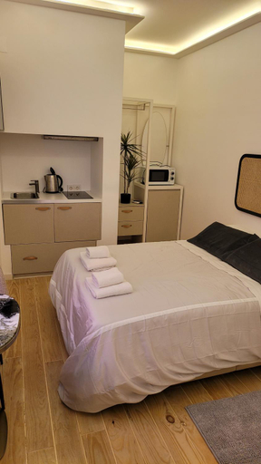 Others 5, Tiny Studio Rosa - Bairro Alto, Lisbon