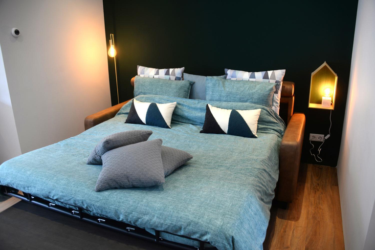 Others 2, Bed and Breakfast in de buurt, Waalwijk